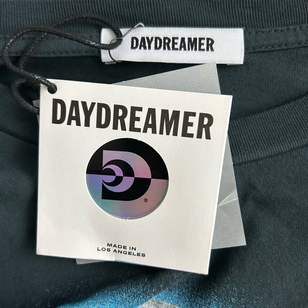 S NEW Daydreamer Johnny Cash T-shirt - Picture 7 of 9